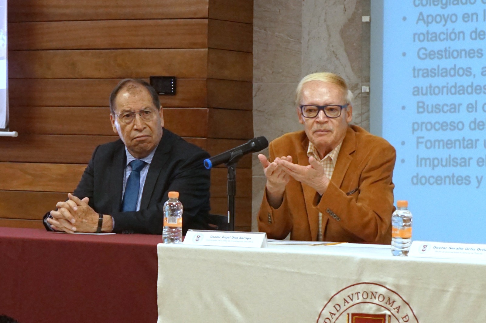 Mantiene la UATx actualización permanente sobre Seminario de Praxis Profesional